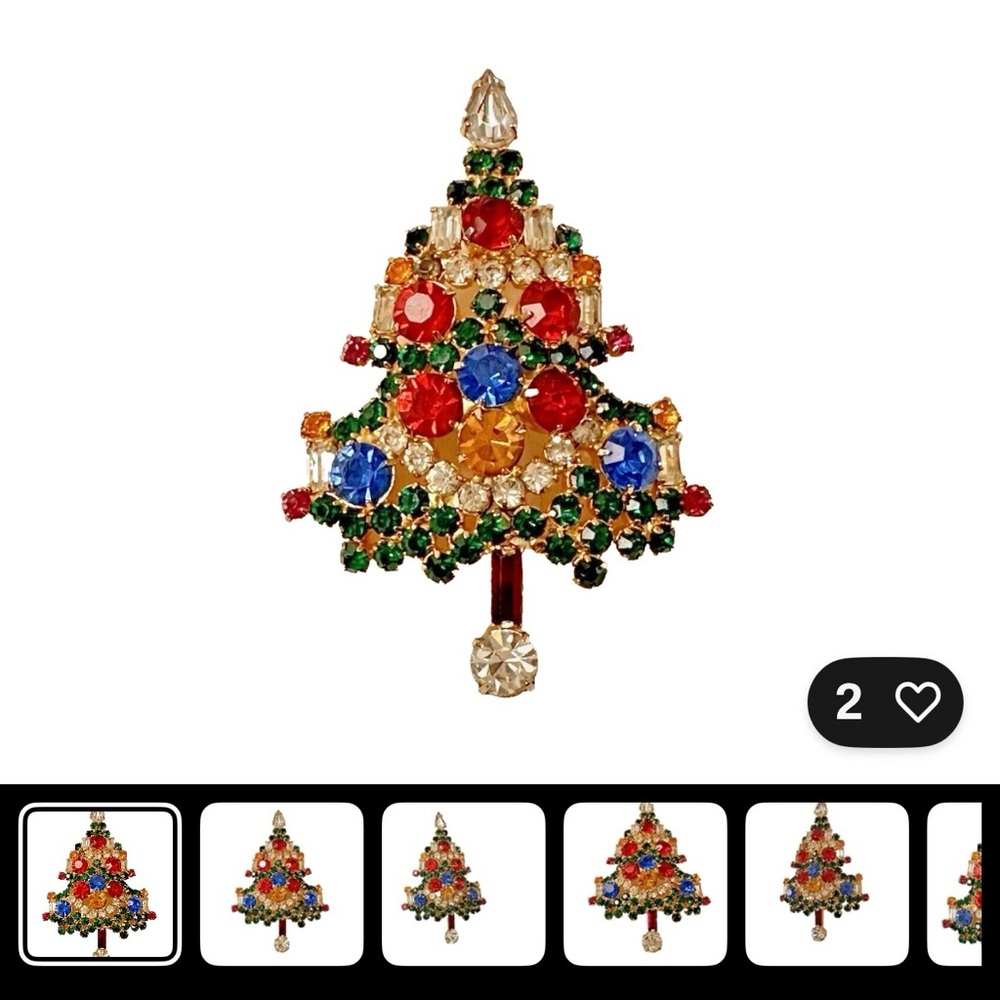 Warner's Festive Multicolor Christmas Tree Brooch